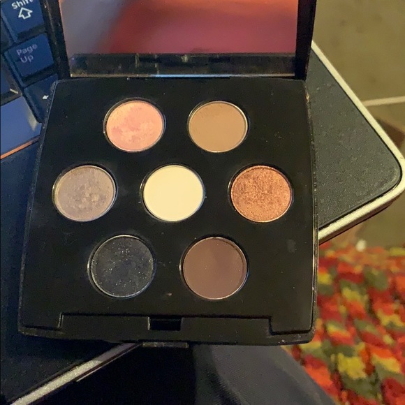 LAST DROP! Lancôme color design eye shadow palette - Picture 4 of 4